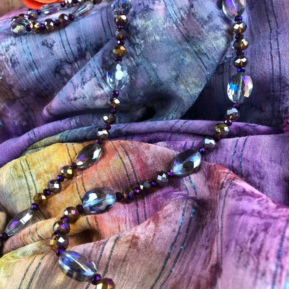 35  3/4" Magical Fairy Purple Faceted Crystal Glass Necklace